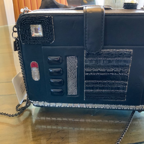 Mary Frances PopUp Bag - Picture 2 of 6